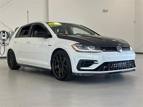 2019 Volkswagen Golf R 2.0T DSG