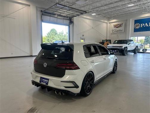 2019 Volkswagen Golf R 2.0T DSG