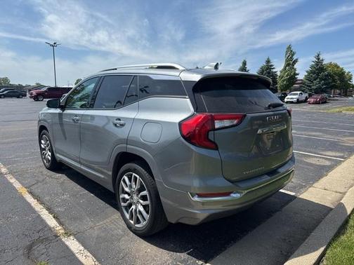 2023 GMC Terrain Denali