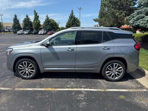 2023 GMC Terrain Denali