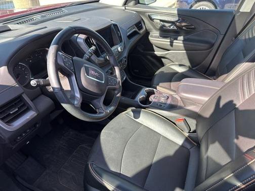 2023 GMC Terrain AWD AT4
