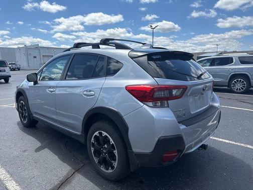 Ice Silver Metallic 2021 Subaru Crosstrek Premium