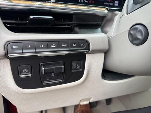 2022 Cadillac Escalade ESV Sport Platinum