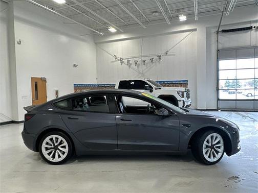 2023 Tesla Model 3 Standard Range