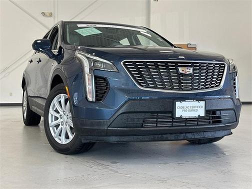 2022 Cadillac XT4 Luxury
