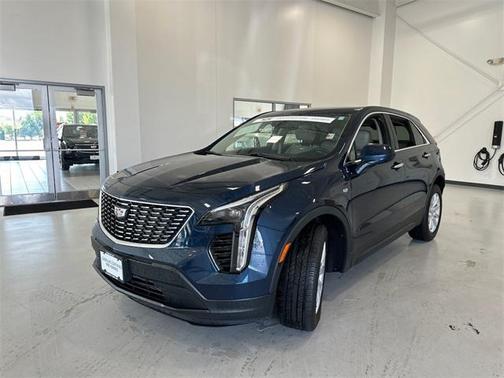 2022 Cadillac XT4 Luxury