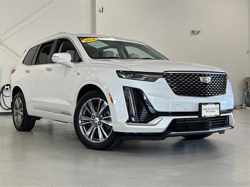 2024 Cadillac XT6 Premium Luxury AWD