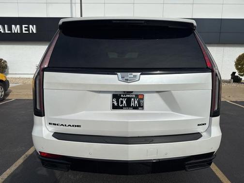 2023 Cadillac Escalade Sport