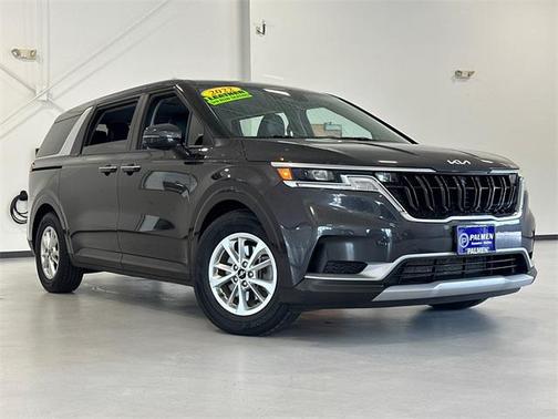 2022 Kia Carnival LXS