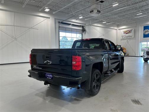 2018 Chevrolet Silverado 1500 Custom