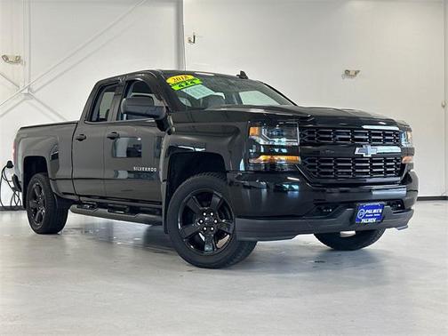 2018 Chevrolet Silverado 1500 Custom