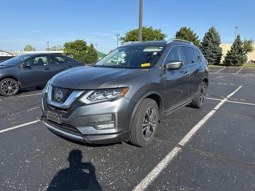 2017 Nissan Rogue SL