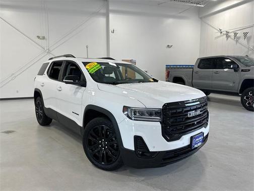 2023 GMC Acadia AWD SLT