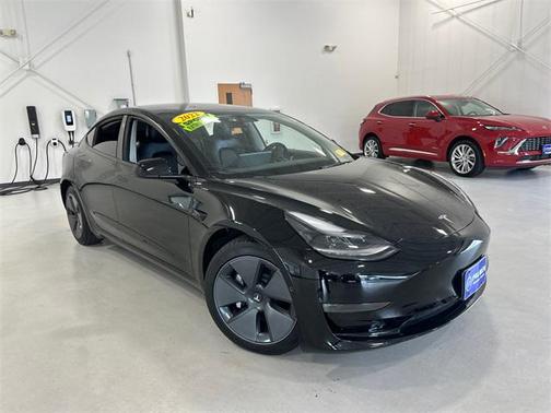 2022 Tesla Model 3 Long Range