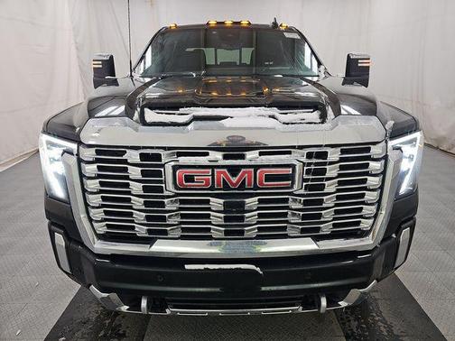 2024 GMC Sierra 2500 Denali