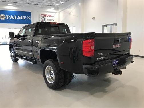 Onyx Black 2018 GMC Sierra 3500 Denali