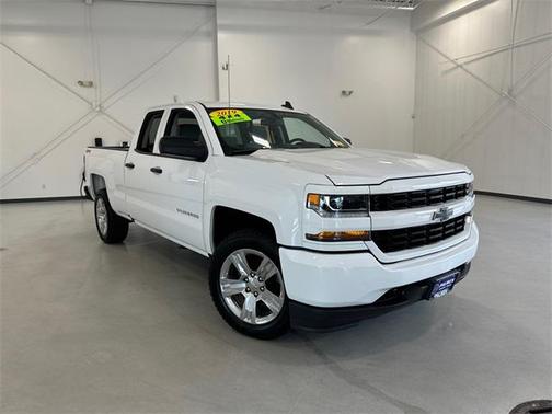 2019 Chevrolet Silverado 1500 Custom