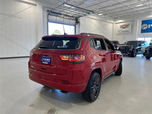 2022 Jeep Compass (RED) Edition
