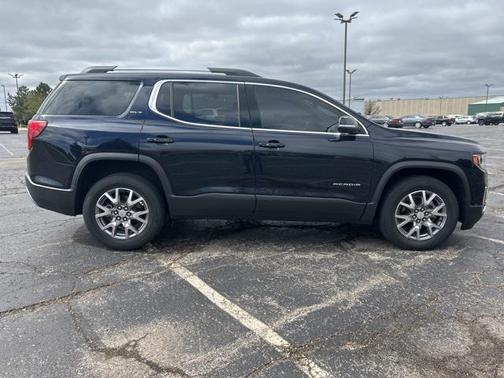 2021 GMC Acadia FWD SLT
