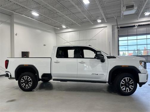 2023 GMC Sierra 2500 AT4