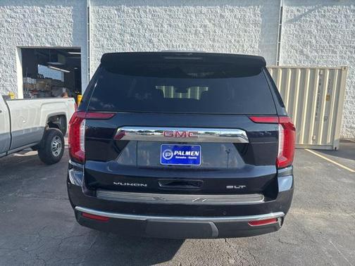 2023 GMC Yukon SLT