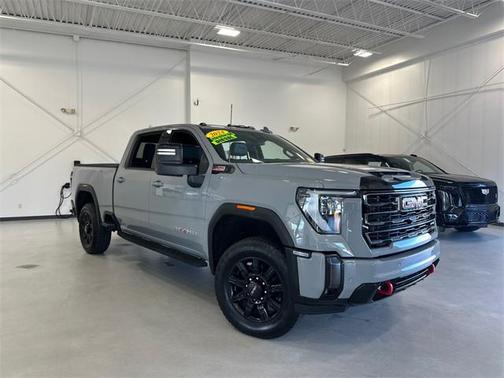 2024 GMC Sierra 2500 AT4