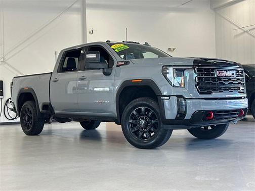 2024 GMC Sierra 2500 AT4