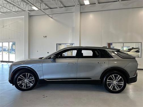 2024 Cadillac LYRIQ Luxury