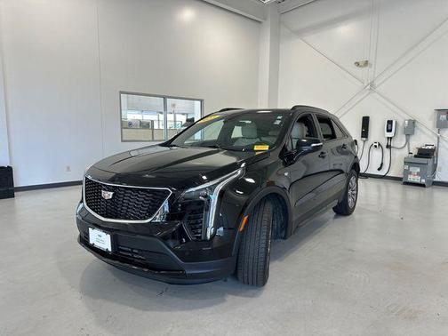 2023 Cadillac XT4 Sport