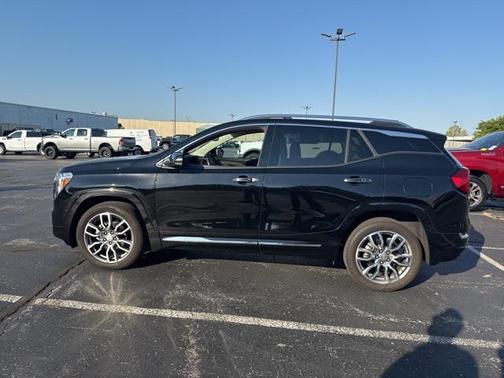 2022 GMC Terrain Denali