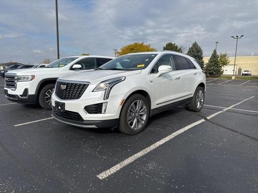 2022 Cadillac XT5 Premium Luxury