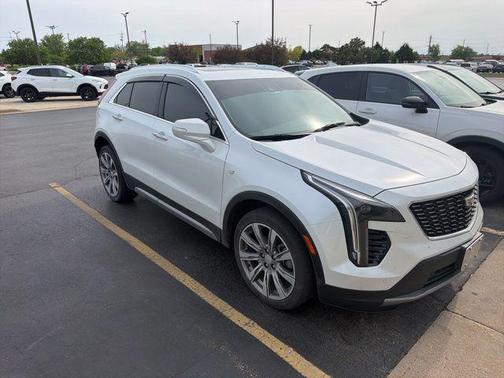 Crystal White Tricoat 2023 Cadillac XT4 Premium Luxury