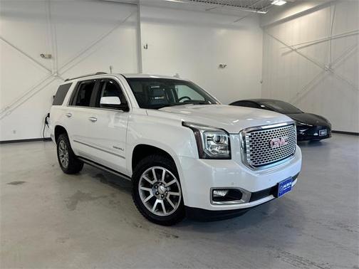 2016 GMC Yukon Denali