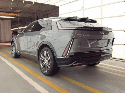 2023 Cadillac LYRIQ Luxury
