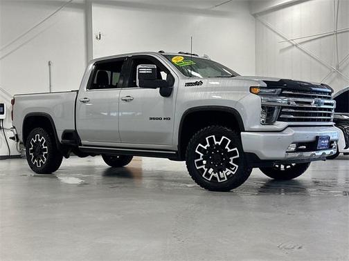 2022 Chevrolet Silverado 3500 High Country