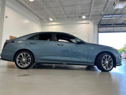 2023 Cadillac CT4 Sport