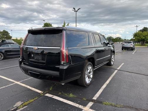 2019 Cadillac Escalade ESV Premium Luxury