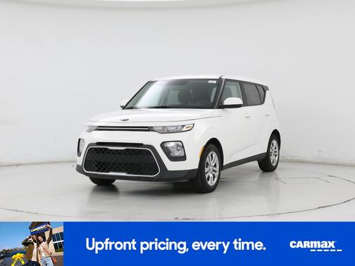 White 2021 Kia Soul LX