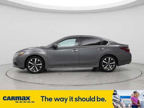 2017 Nissan Altima SR