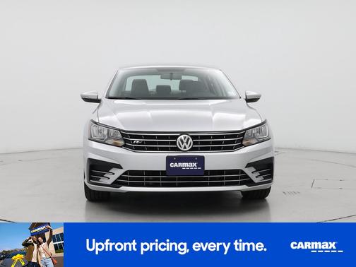 2017 Volkswagen Passat R-Line