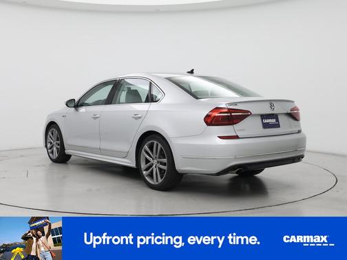 2017 Volkswagen Passat R-Line