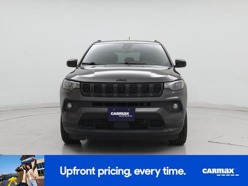 Gray 2023 Jeep Compass Latitude
