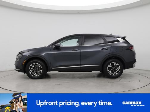 Gray 2024 Kia Sportage LX