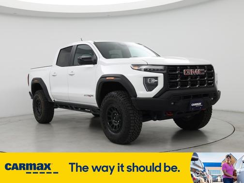 2024 GMC Canyon AT4X