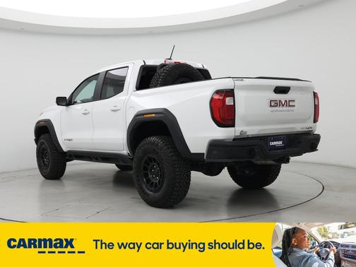 2024 GMC Canyon AT4X
