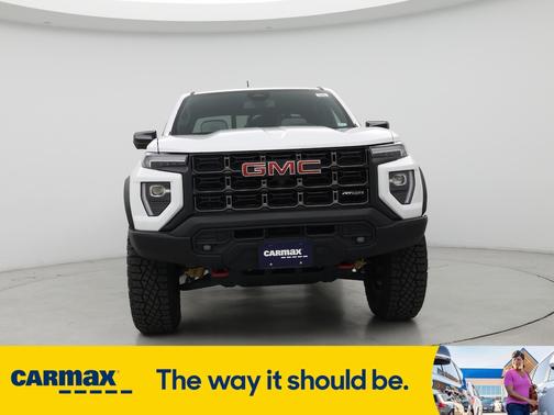 2024 GMC Canyon AT4X