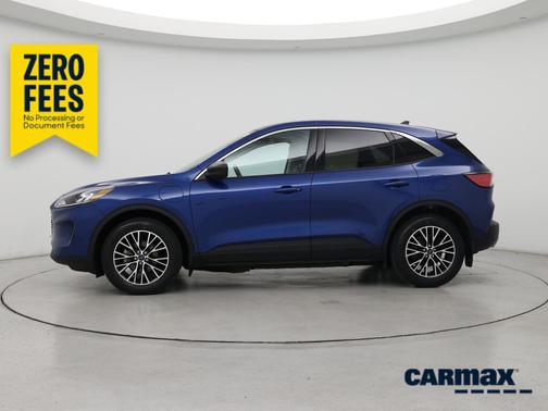 Blue 2022 Ford Escape PHEV SE