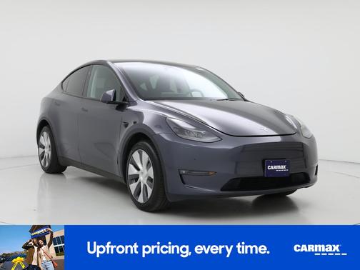 Gray 2023 Tesla Model Y Long Range