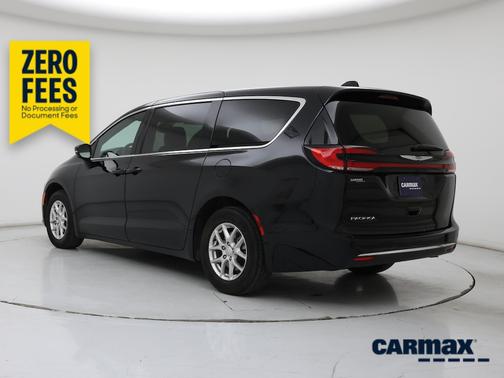 Black 2025 Chrysler Pacifica Select
