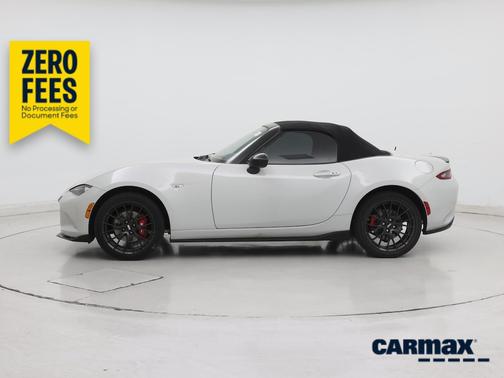 White 2018 Mazda MX-5 Miata Club